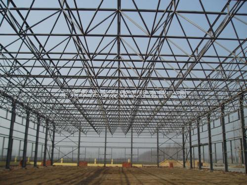 建造高质量的东莞钢结构厂房需要四步