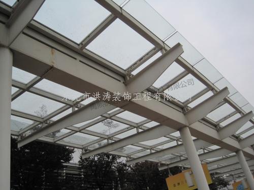 东莞钢结构雨棚的除锈方法